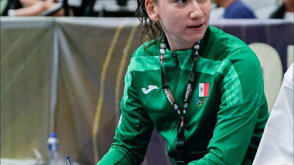 UNA ESTRATEGA SONORENSE DE KARATE SE UNE A SELECTO GRUPO DE ENTRENADORES A NIVEL MUNDIAL 